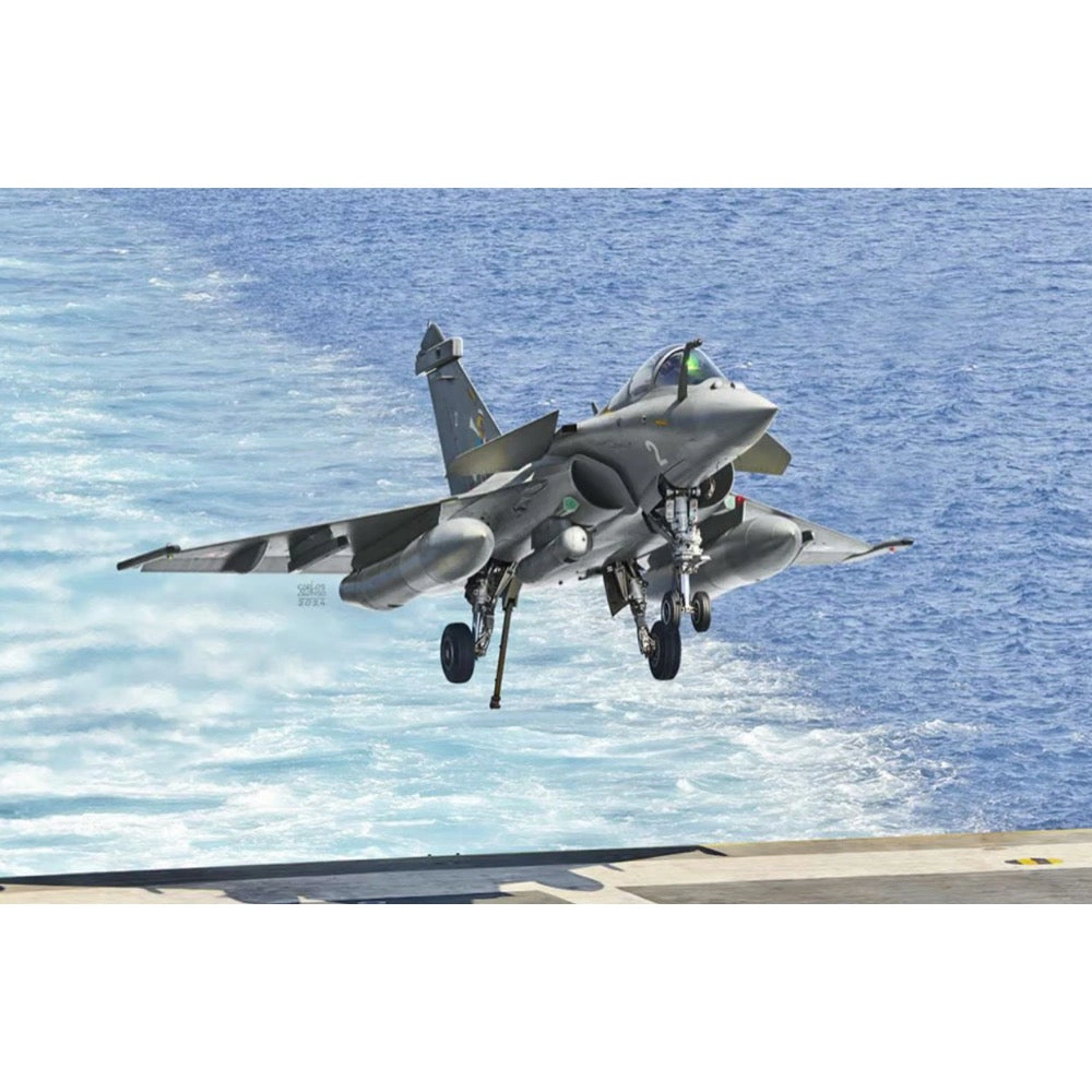 Rafale M Navy Fighter 1/48 Scale Model Kit Academy 12368